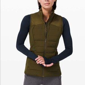 Lulu lemon down zipper vest, color moss green, size 4
